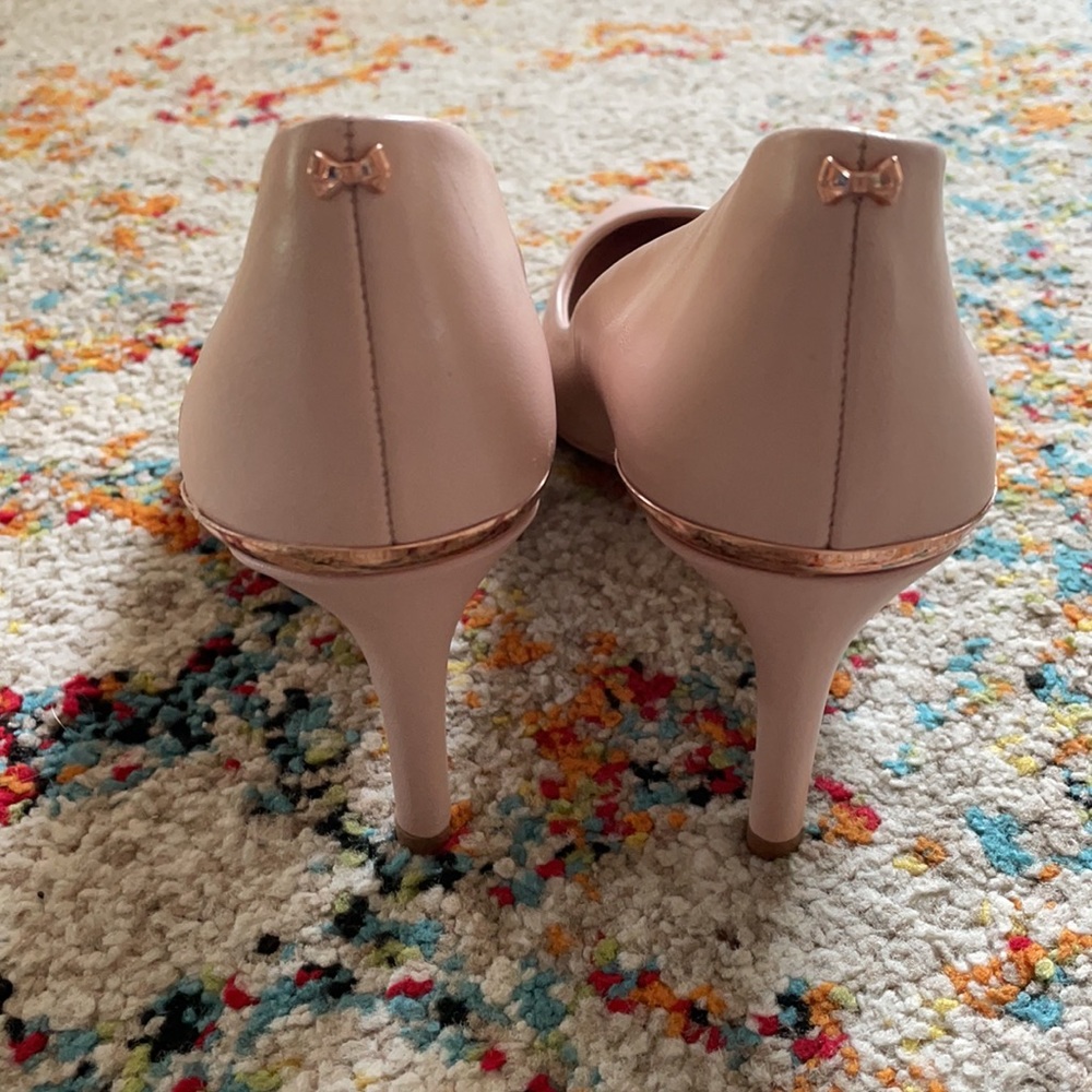 Ted Baker London Pointed Toe Leather Court Shoes - Picture 3 of 9
